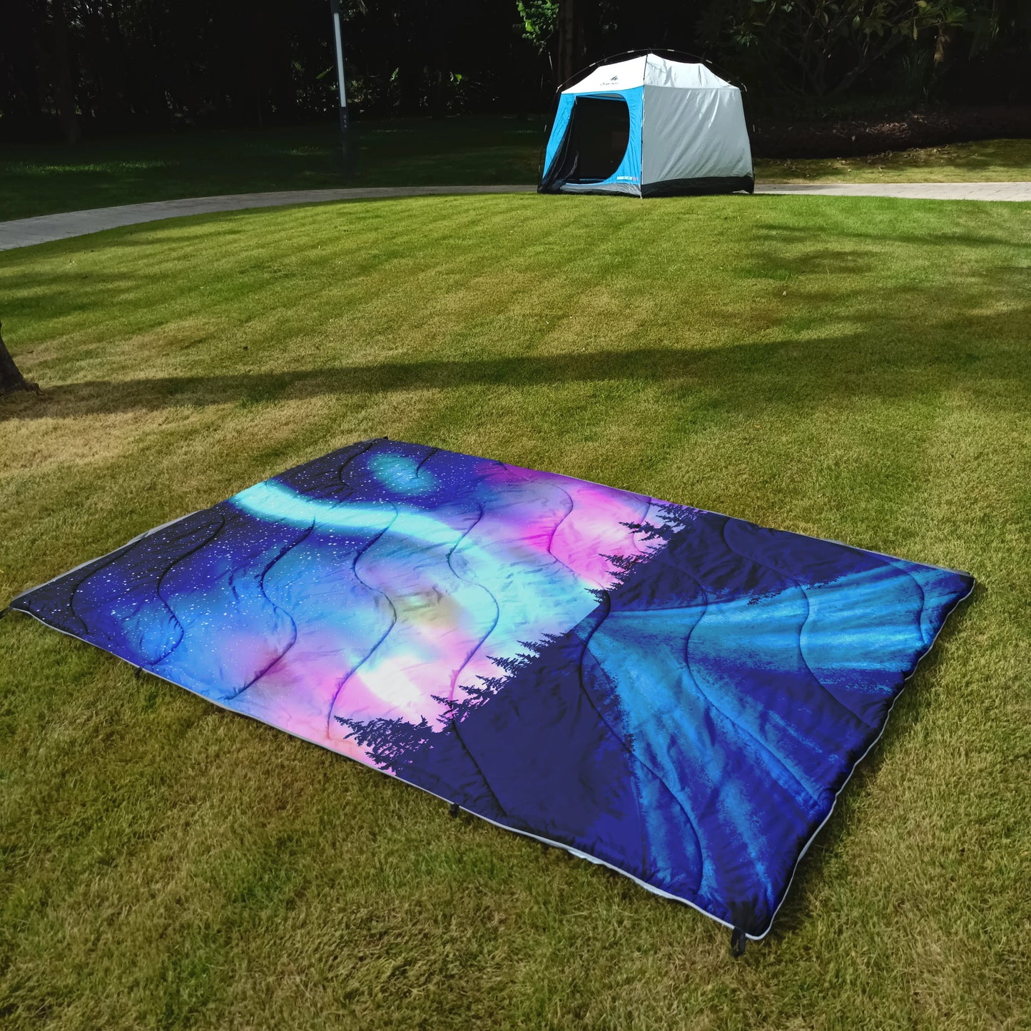 Outdoor Camping Blanket Fluffy Waterproof Warm Portable Storage Bag Hiking Picnic Car Use Multi-Functional Blanket